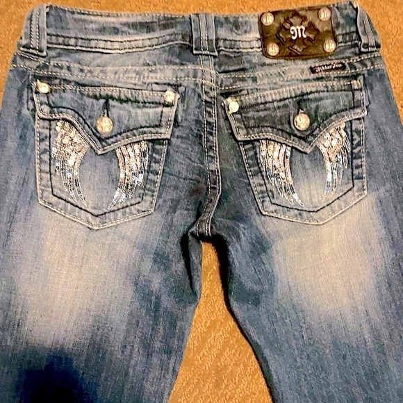 Miss Me Capris Sz28 Angel Wing Excellent Condition Hardly Worn, Beautiful Style - Picture 2 of 10